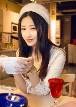 色哟哟功能展示界面